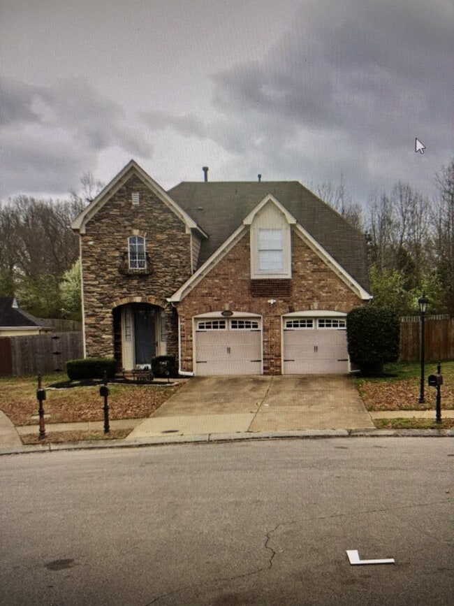 Building Photo - 4894 Longleaf Oak Cove