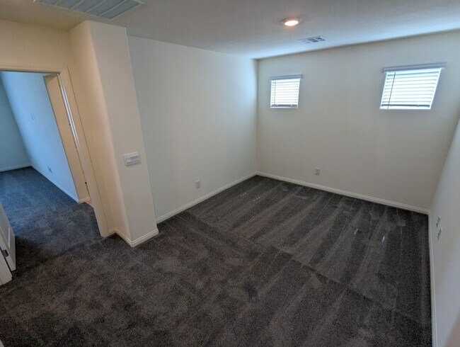 Building Photo - 7703 Moore Crk Ln