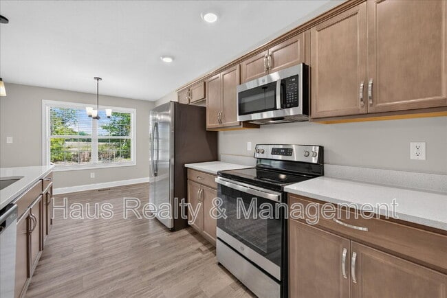 Building Photo - 1280 Cardinal Creek Dr