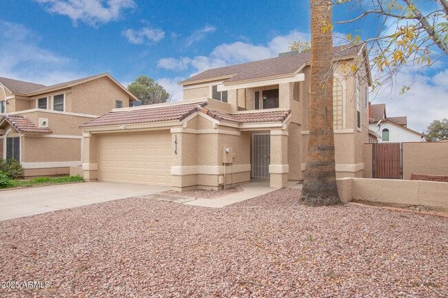 Building Photo - 1616 N Calle Cir