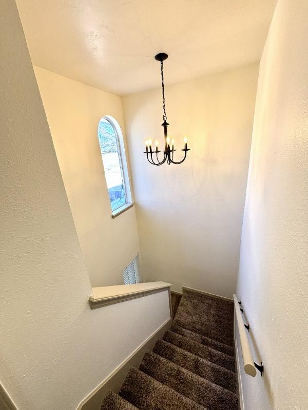 Building Photo - 12025 Ashford Dr