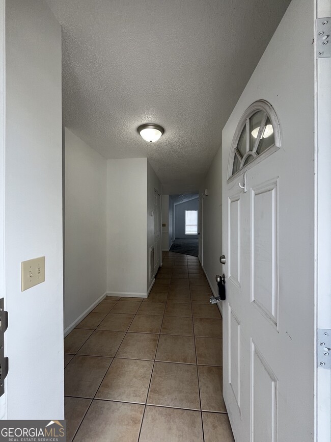 Building Photo - 127 Spinnaker Cir