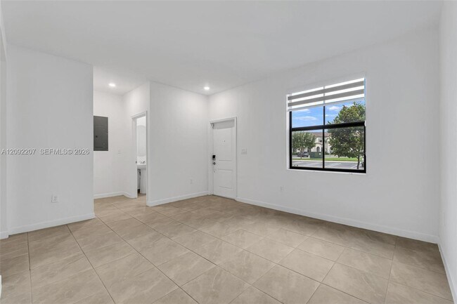 Building Photo - 12871 SW 233rd Terrace