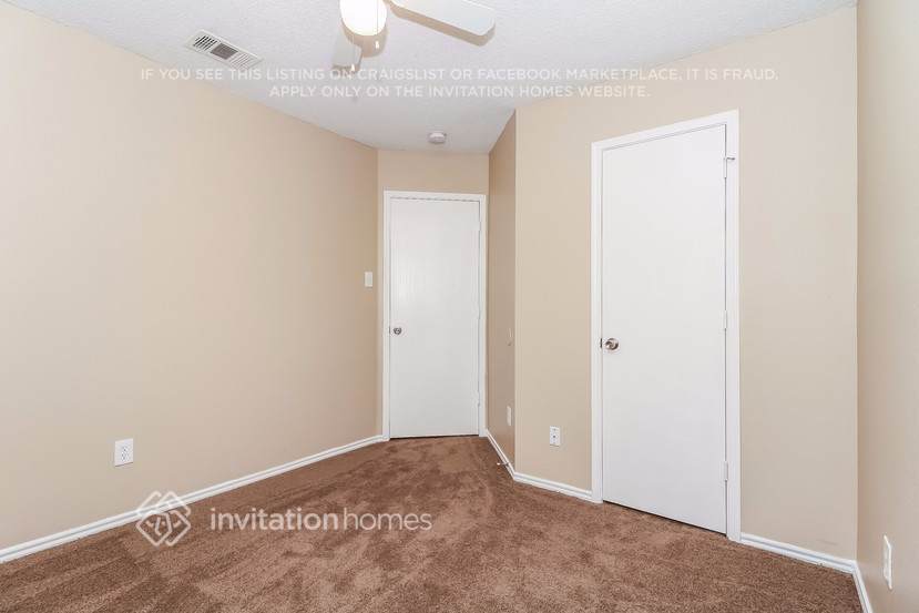 Building Photo - 646 Via Estrella