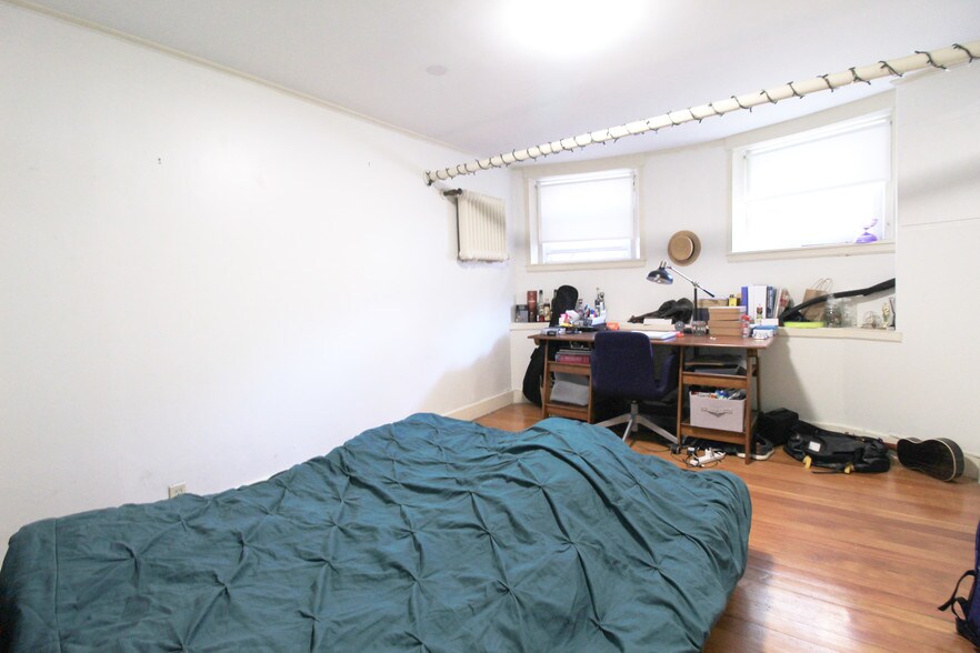 Building Photo - 15 Wellman St