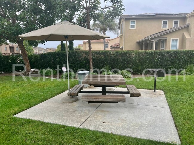 Building Photo - 2119 Palo Alto Dr