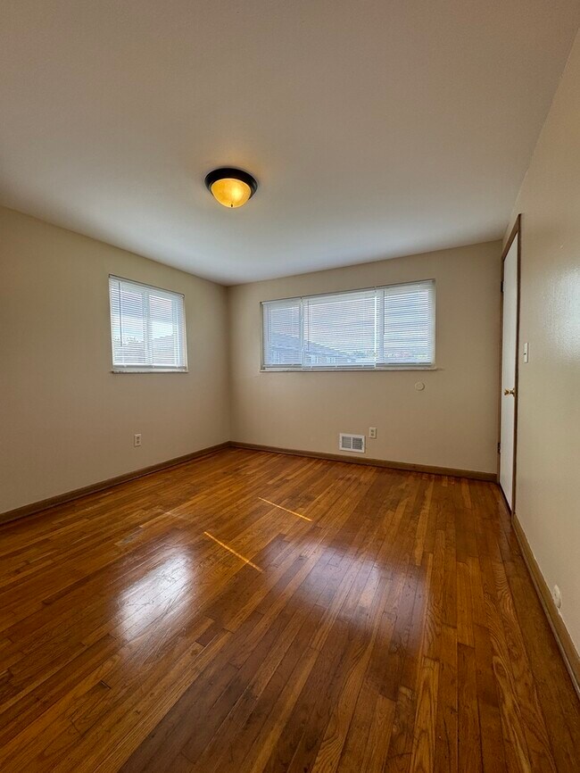 Building Photo - 5740 Arborwood Ct