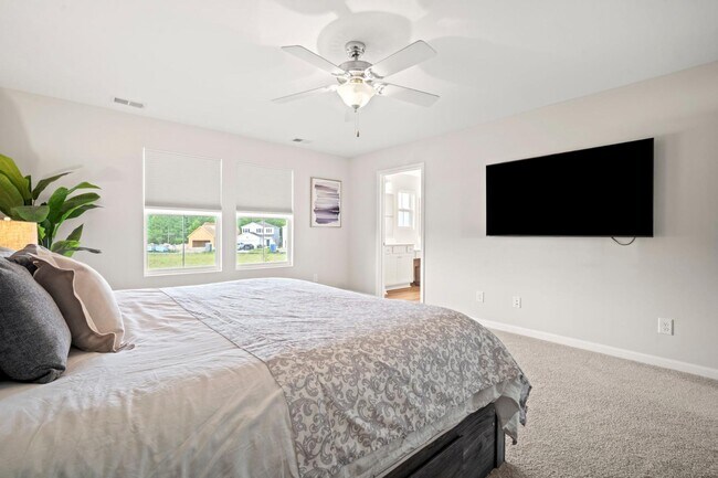 Building Photo - 567 Dreher Dr