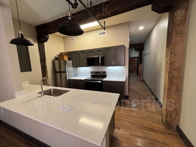 Primary Photo - 34 1st St NE