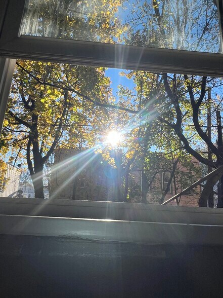 Building Photo - 520 Madison Ave