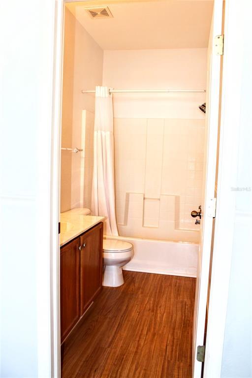 Building Photo - 16320 Swan View Cir