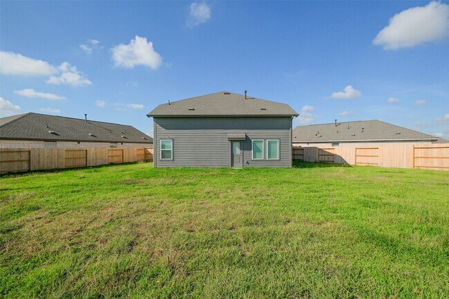 Building Photo - 6514 Linden Leaf Dr