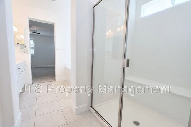 Building Photo - 4988 Amina Fair Way