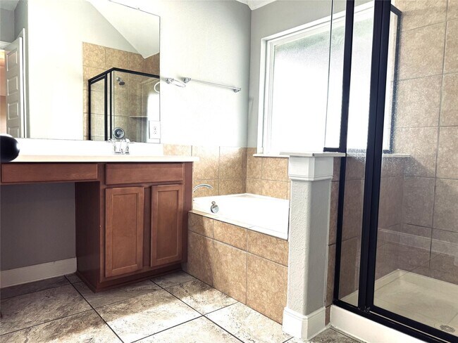 Building Photo - 20326 Granophyre Ln