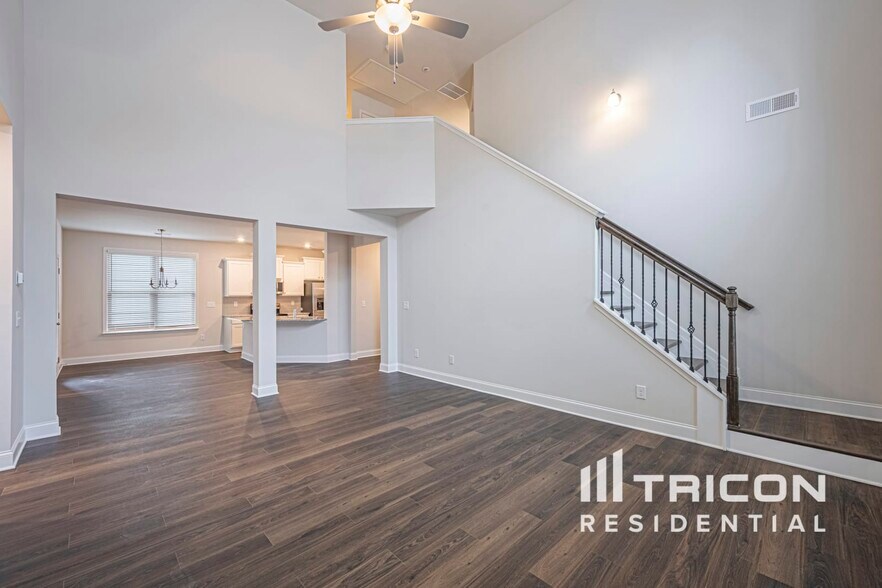Primary Photo - 203 Margrave Dr