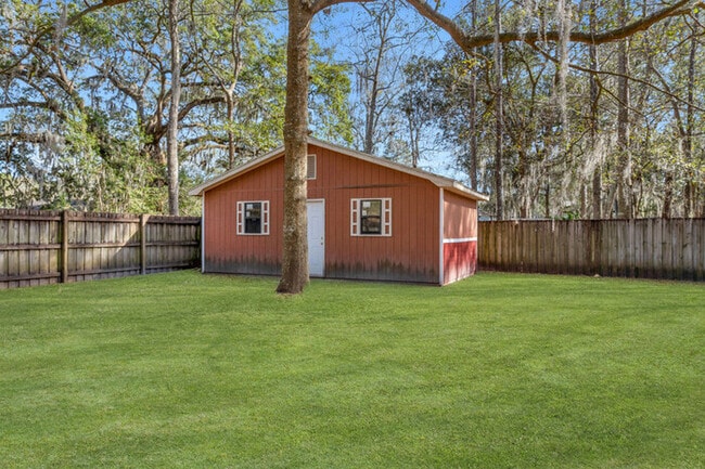 Building Photo - 207 Whittington Dr