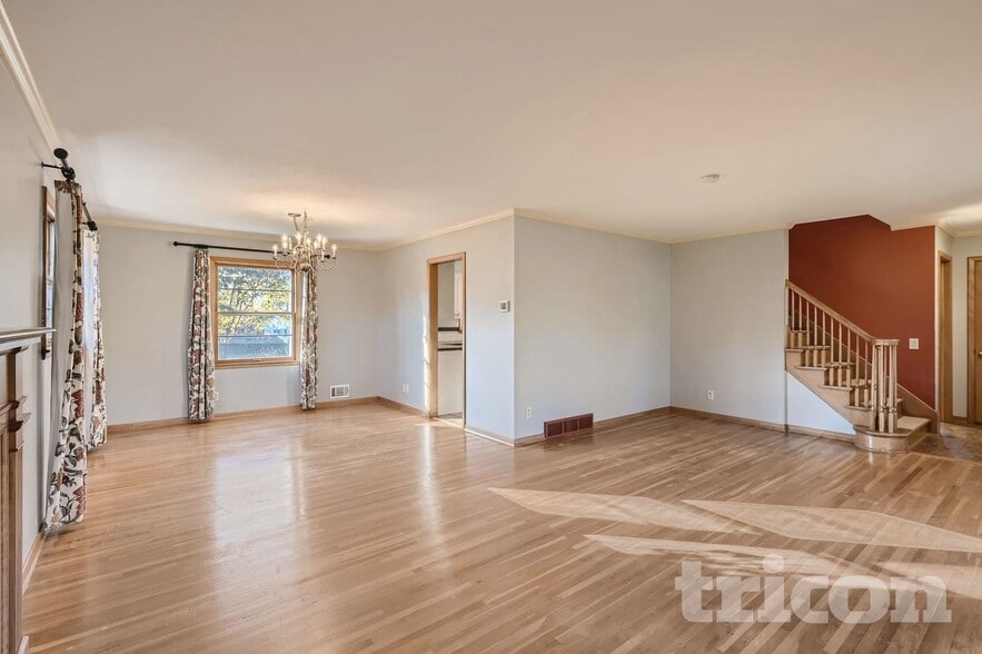 Building Photo - 13408 Colfax Ave S