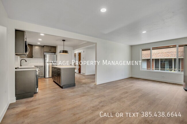 Building Photo - 4081 Liberty Ave