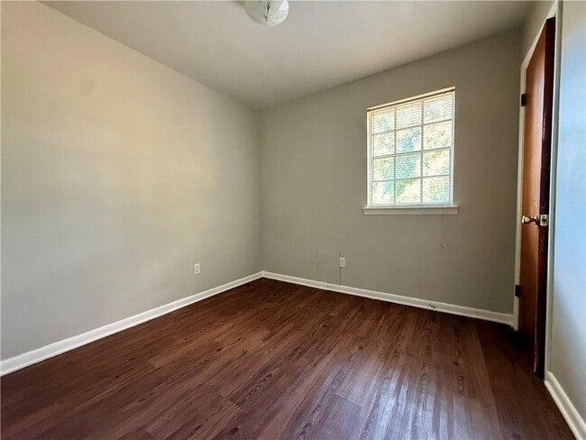 Building Photo - 3907 Moffett Ct