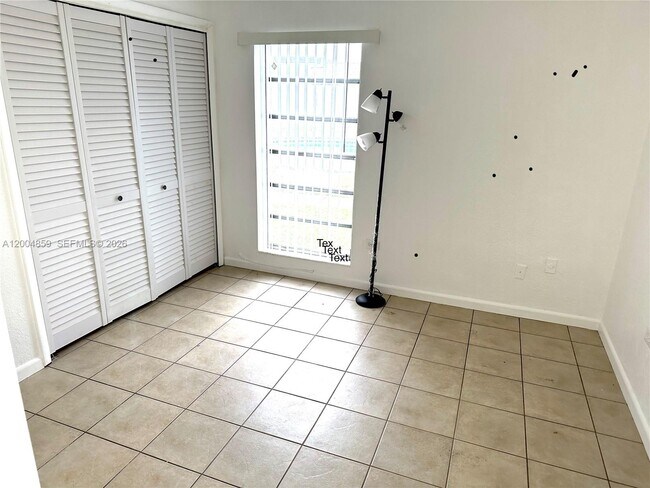 Building Photo - 7256 SW 94th Pl