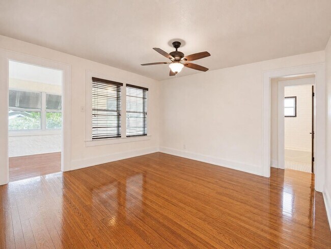 Building Photo - 748-758 Winfree Ave