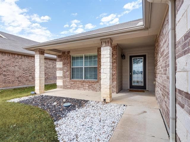 Building Photo - 4816 Blue Top Dr