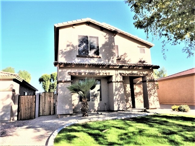 Building Photo - 4889 S Mosley Dr