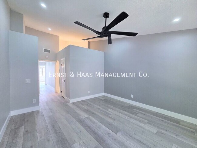 Building Photo - 16810 Picadilly Ln