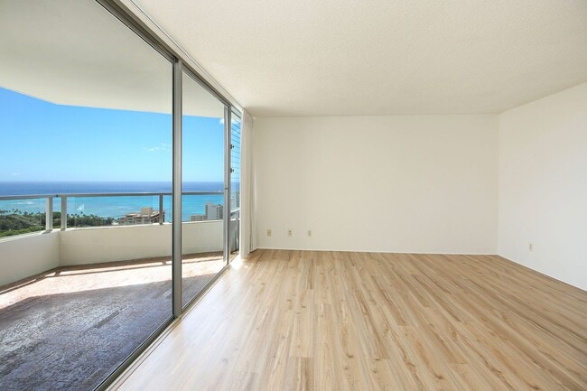 Building Photo - Diamond Head Vista...Breathtaking views, high floor, A/C, open lanai