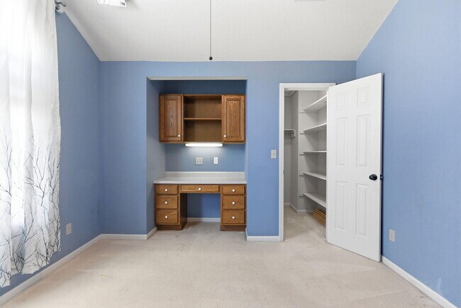 Building Photo - 1110 Brookedale Ct
