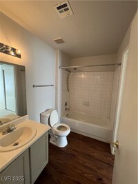 Building Photo - 1541 Linnbaker Ln