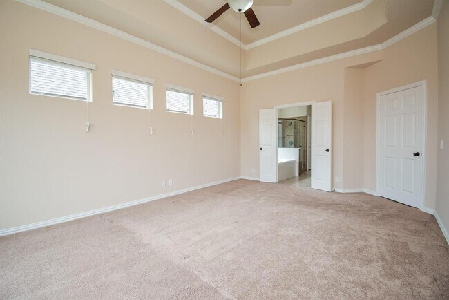 Building Photo - 19335 Stable Meadow Dr