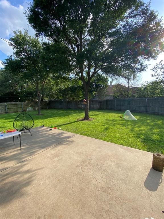 Building Photo - 2623 Goldfinch Dr