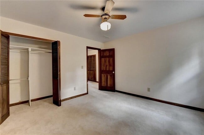 Building Photo - 478 Guilford Cir