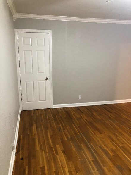 Building Photo - 2023 S Louisiana St