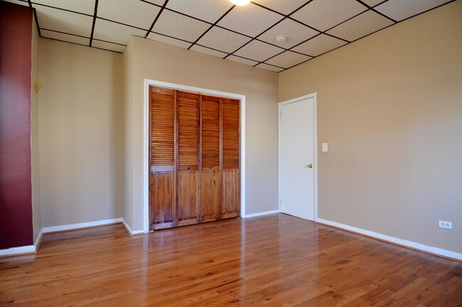 Building Photo - 127-129-129 W 3rd St