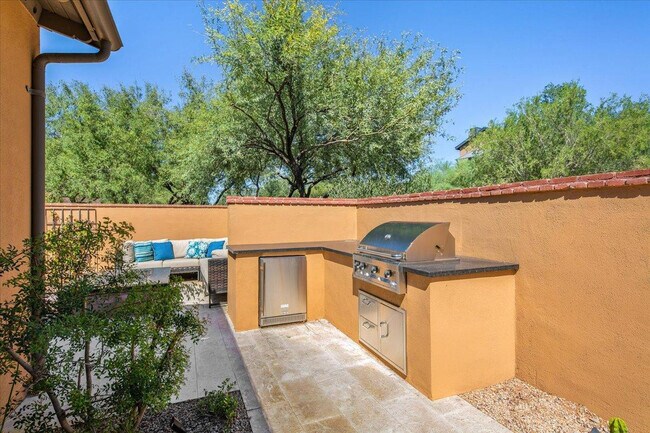 Building Photo - 20704 N 90th Pl