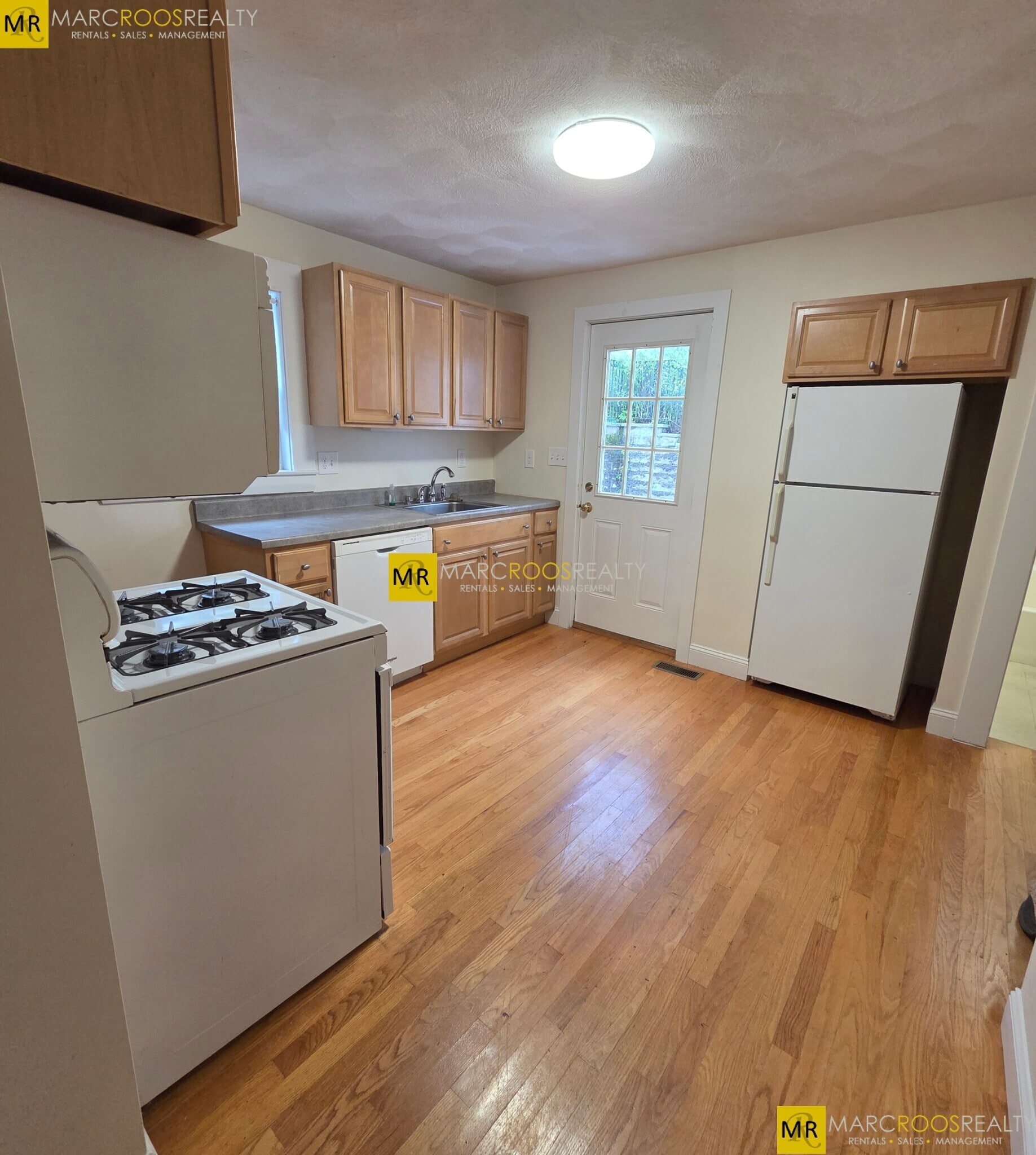 Building Photo - 7 Rifle Ct