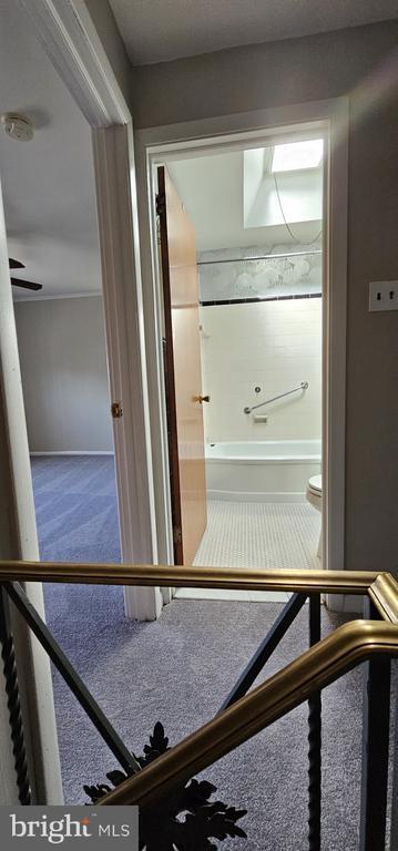 Building Photo - 435 N Springfield Rd