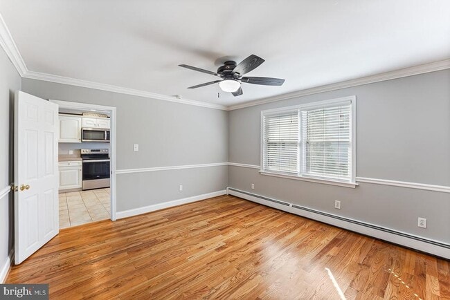 Building Photo - 4236 Florida Ave