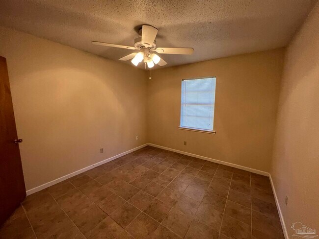 Building Photo - 224 Jeffery Ln