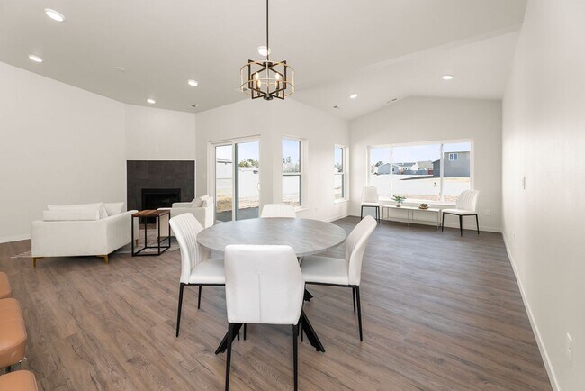 Building Photo - Perham Twin Home for Rent