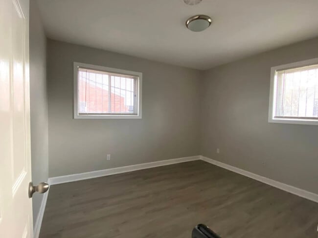 Building Photo - 969 De Porres Ave