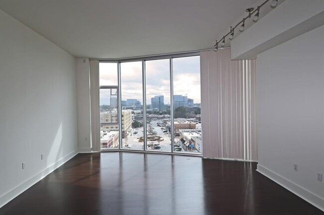 Building Photo - 4561 Olde Perimeter Way