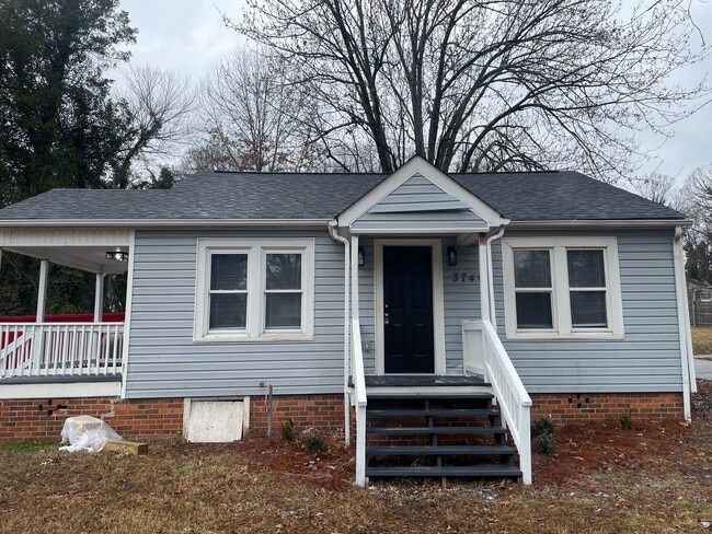 Primary Photo - 3740 S Main St