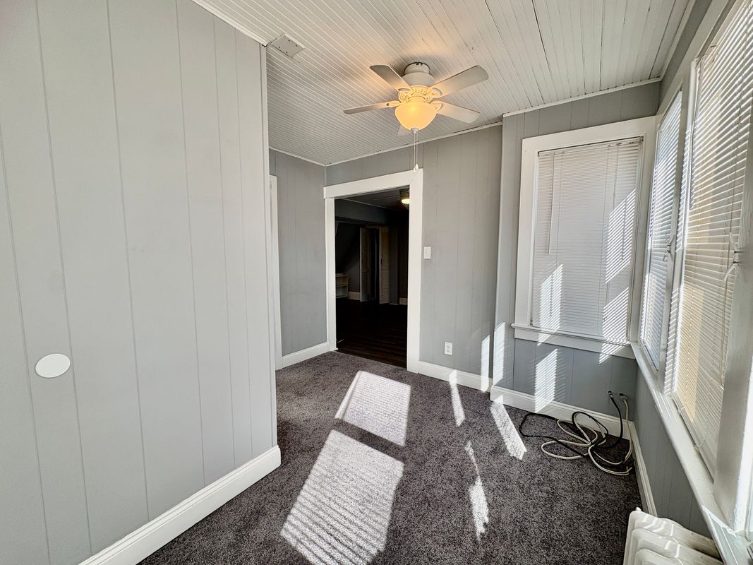 Building Photo - 735 Morgan Ave