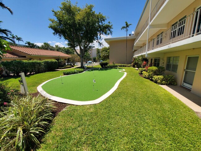 Building Photo - 1481 S Ocean Blvd