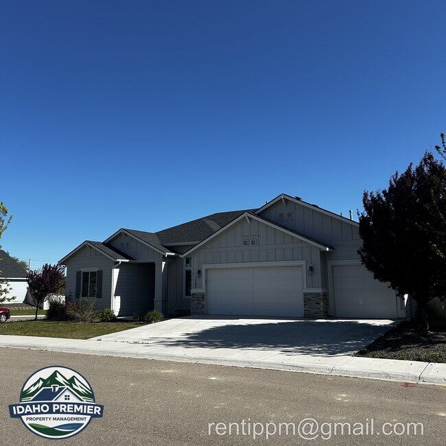 Building Photo - 1340 W Brink St