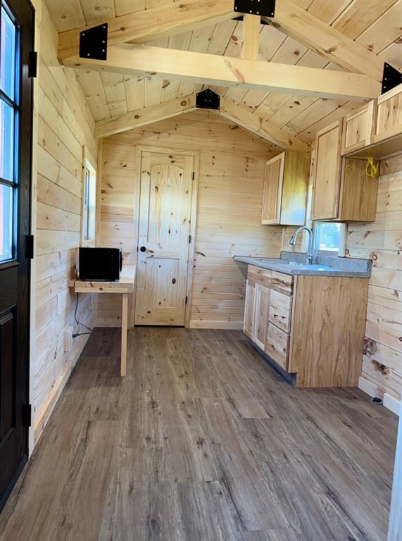 Building Photo - 203 W 22nd St