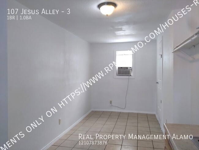 Building Photo - **MOVE-IN SPECIAL** ALL BILLS PAID!!! Conv...